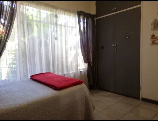 5 BEDROOM HOUSE FOR SALE IN FALCON RIDGE